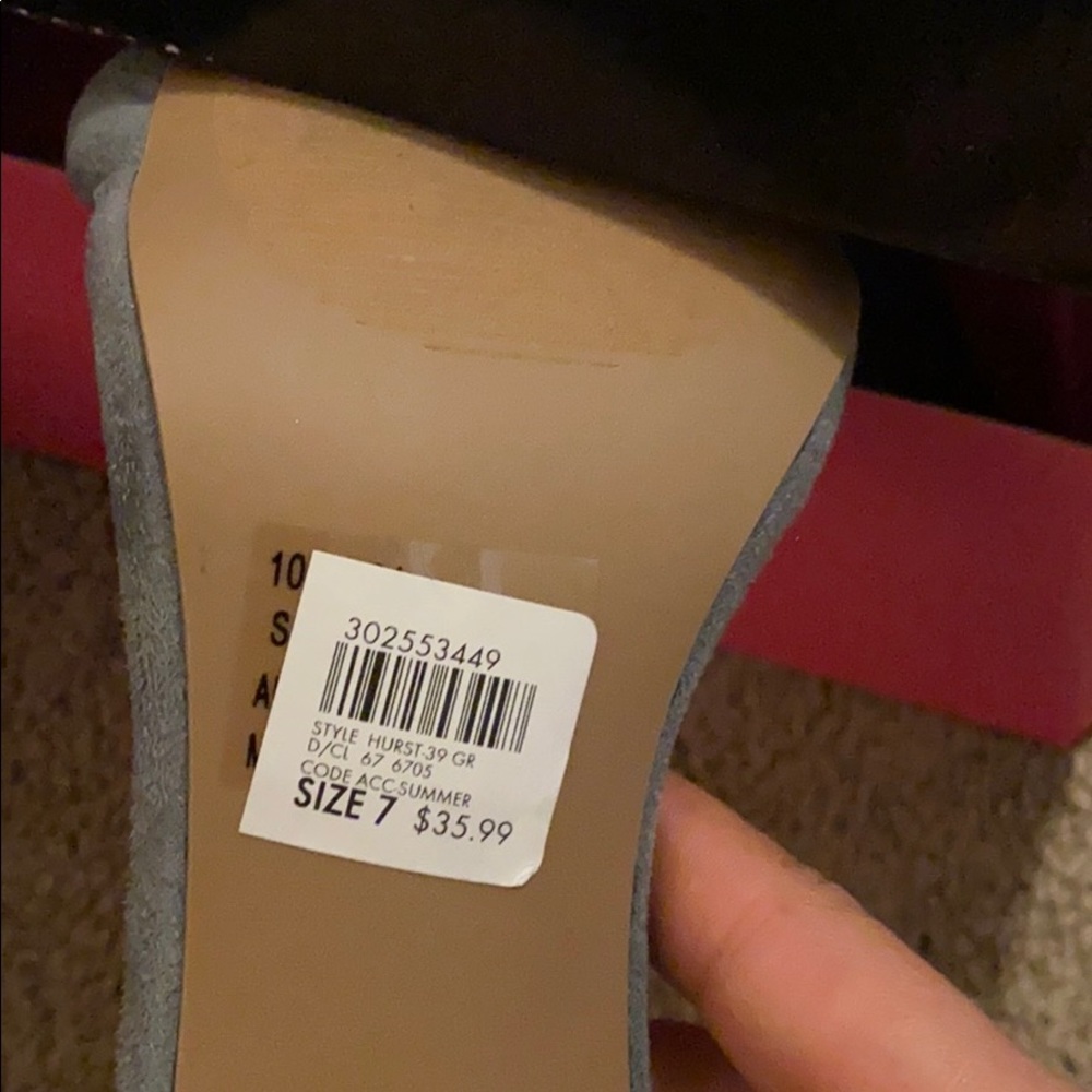 Sandals - Picture 2 of 2